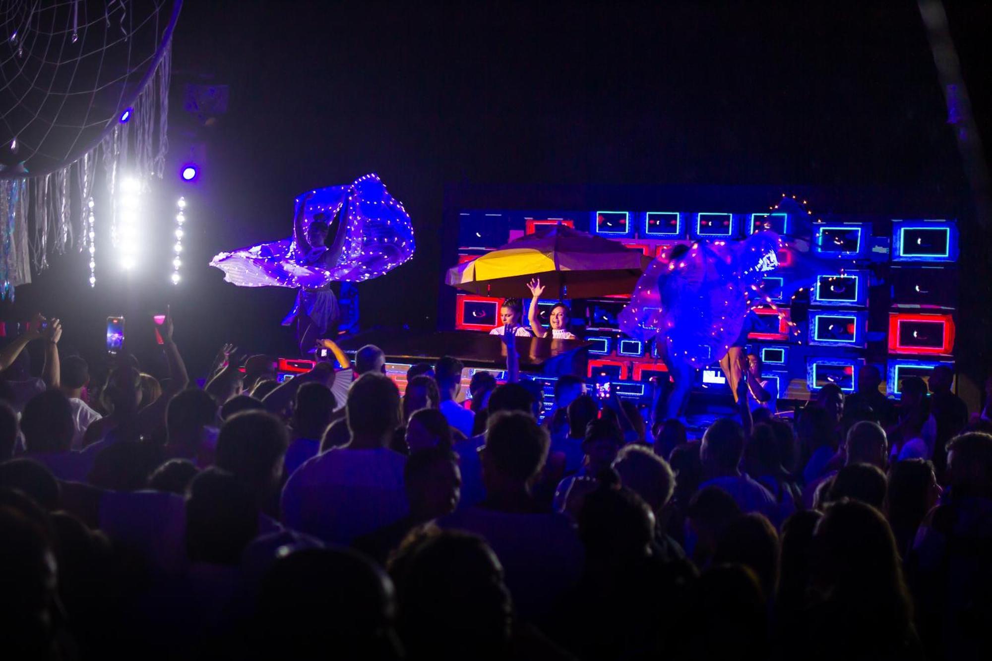 Cafe Jeri Hotel Jijoca de Jericoacoara Exteriér fotografie The stage at the 2011 edition of the festival